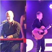 Propose cours de piano/synthé/piano numérique et/ou guitare à domicile